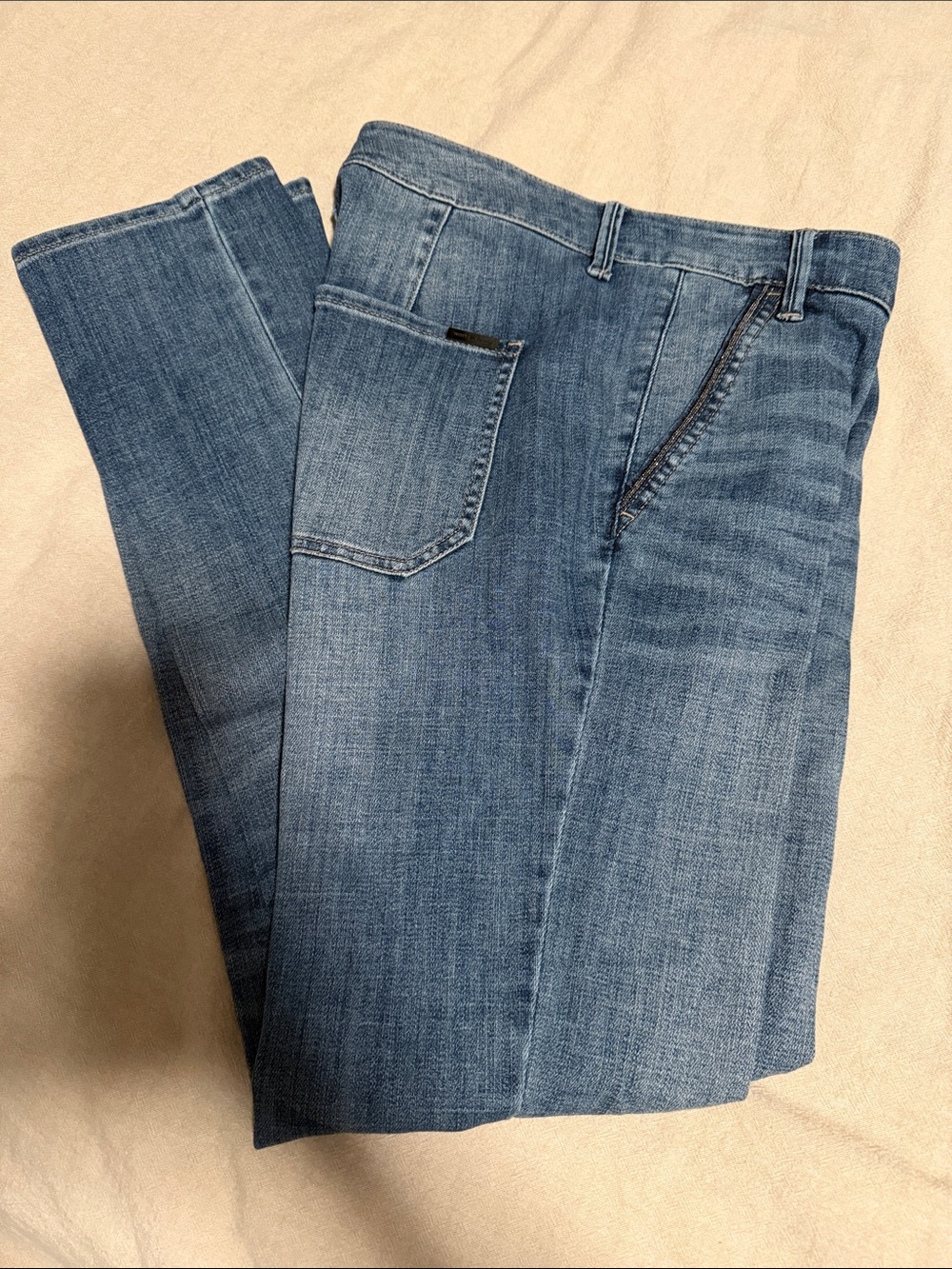 White House Black Market Women's Light Blue Ankle Jeans